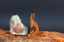 Load image into Gallery viewer, Segmented Parker Style Pen