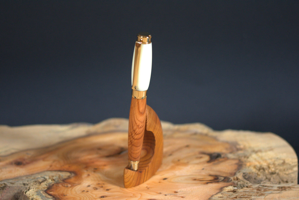Killarney Yew & Ivory Resin