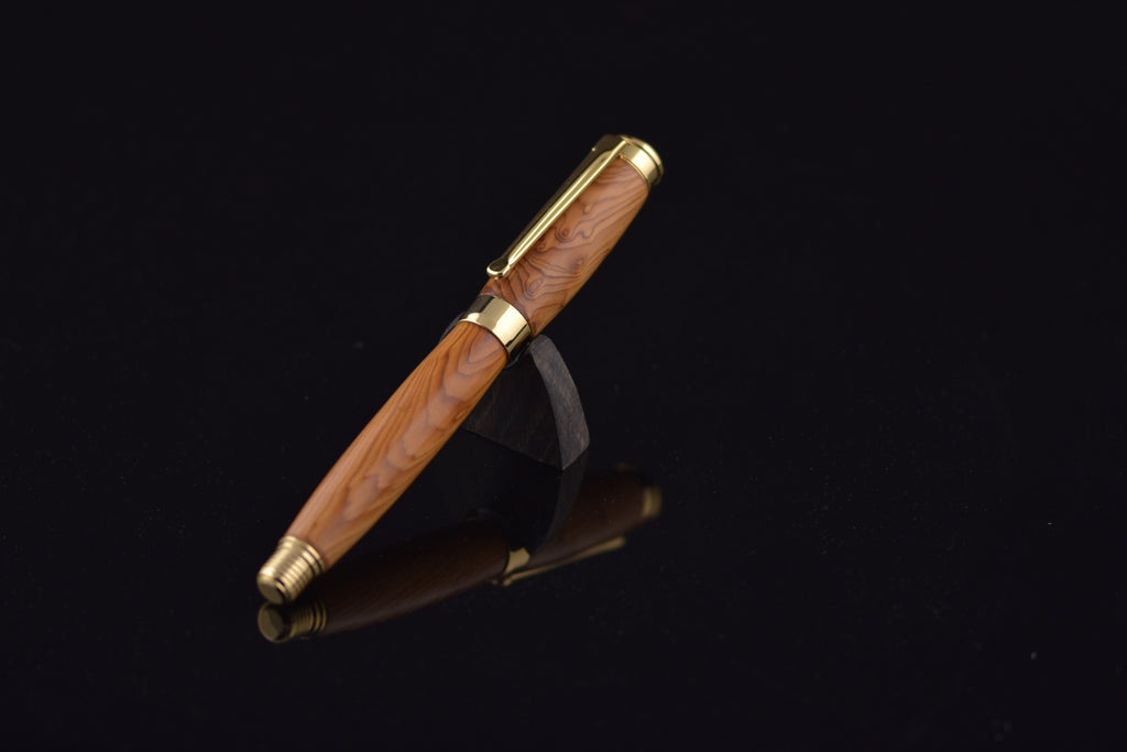Killarney Yew Fountain Pen with Upgrade Gold Fittings